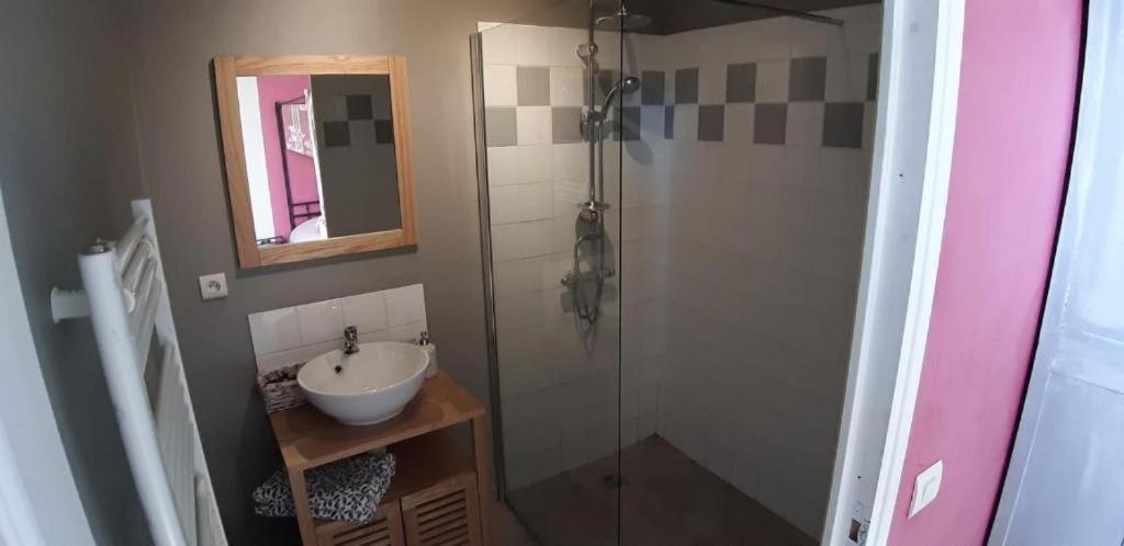 La Demeure Avesnoise Bed & Breakfast Wignehies Bagian luar foto