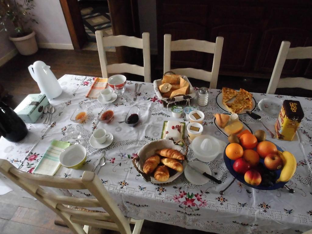 La Demeure Avesnoise Bed & Breakfast Wignehies Bagian luar foto