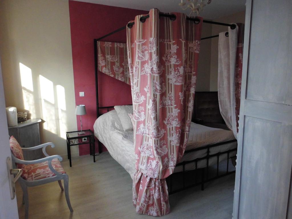 La Demeure Avesnoise Bed & Breakfast Wignehies Ruang foto