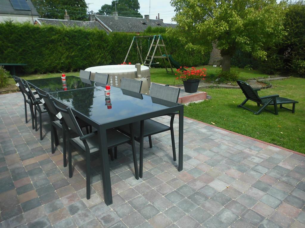 La Demeure Avesnoise Bed & Breakfast Wignehies Bagian luar foto